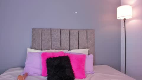 Alanna  online show from February 12, 12:11 pm