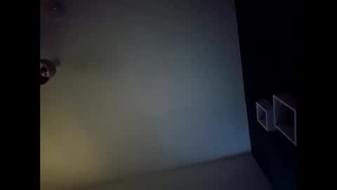 alannovak8 online show from March 28, 4:39 pm