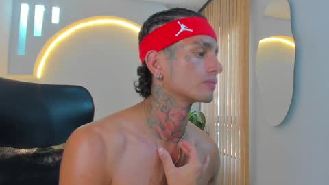 Snapshot of alanrodgers2_0 chatting on January 16, 3:56 pm alan online show from January 16, 3:56 pm
