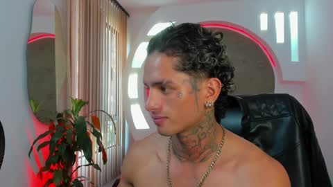 Snapshot of alanrodgers2_0 chatting on February 7, 3:41 pm alan online show from February 7, 3:41 pm