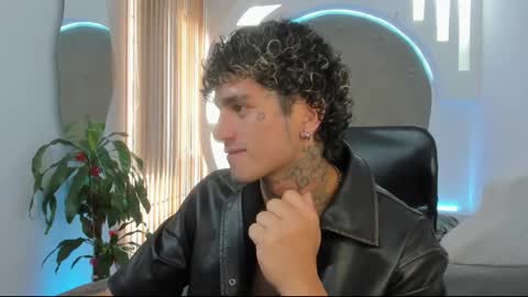 Snapshot of alanrodgers2_0 chatting on March 7, 5:38 pm alan online show from March 7, 5:38 pm