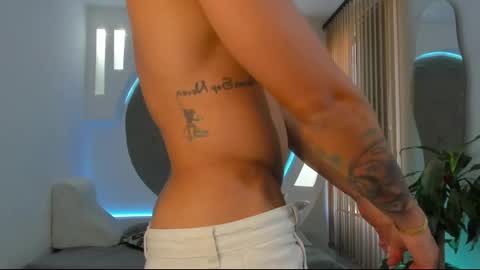 Snapshot of alanrodgers2_0 chatting on March 8, 3:02 pm alan online show from March 8, 3:02 pm