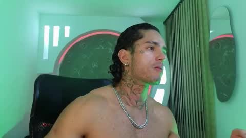 Snapshot of alanrodgers2_0 chatting on October 8, 10:02 am alan online show from October 8, 10:02 am