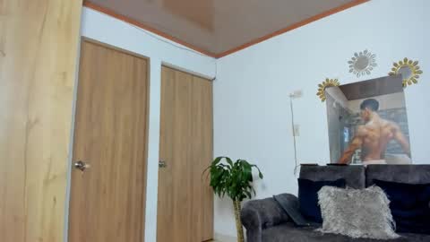 Snapshot of alansex66 chatting on December 14, 11:09 pm Alan online show from December 14, 11:09 pm