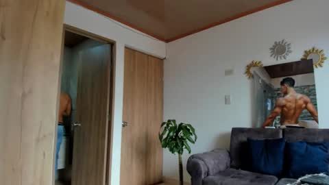 Snapshot of alansex66 chatting on December 20, 3:08 pm Alan online show from December 20, 3:08 pm