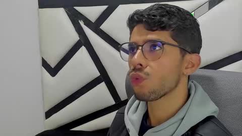 Snapshot of alanvilla_lobo chatting on October 13, 7:14 pm alanvilla_lobo online show from October 13, 7:14 pm