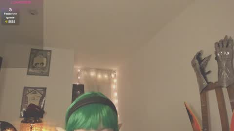 Snapshot of alaskagrace chatting on December 24, 5:05 am Alaska Grace online show from December 24, 5:05 am