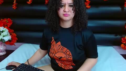 AlaSmith  online show from January 11, 8:33 am