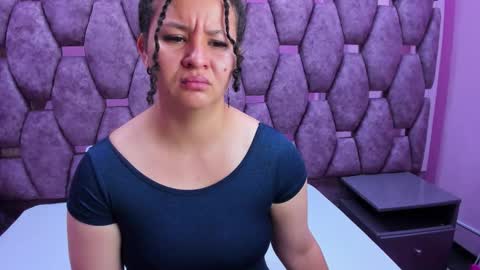 AlaSmith  online show from September 24, 2:15 am