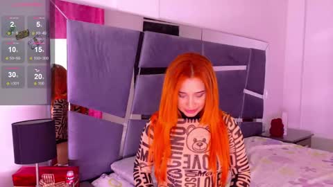 Snapshot of alba_grey chatting on January 1, 12:21 am alba online show from January 1, 12:21 am