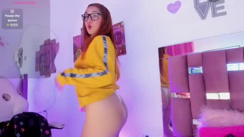 Snapshot of alba_grey chatting on November 24, 11:59 pm alba online show from November 24, 11:59 pm