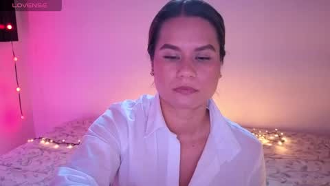 alba_toro535670 online show from March 25, 12:22 pm