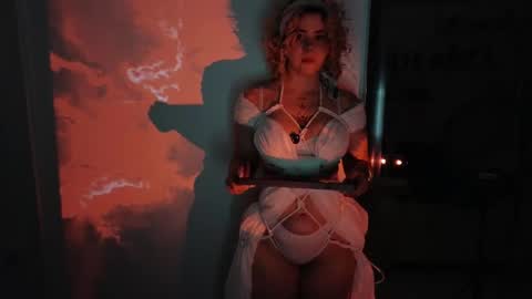 albaandthayron online show from April 15, 12:12 pm