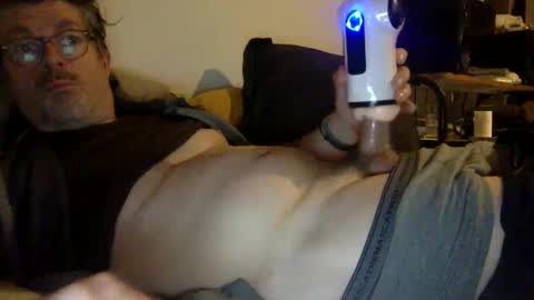 Snapshot of albandant chatting on March 12, 5:28 pm albandant online show from March 12, 5:28 pm