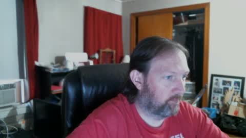 Snapshot of alberik2316 chatting on October 4, 3:10 pm Alberik online show from October 4, 3:10 pm