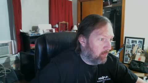 Snapshot of alberik2316 chatting on October 11, 2:48 pm Alberik online show from October 11, 2:48 pm