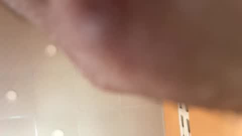 Jude online show from April 4, 3:09 pm