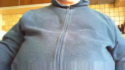 albert29 online show from October 15, 3:56 pm