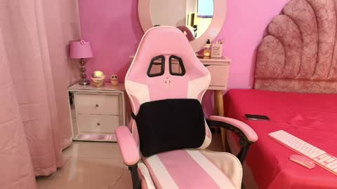 aldana_stone online show from April 2, 2:20 am