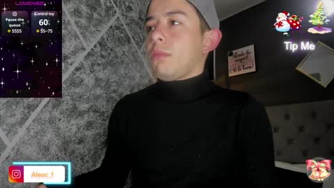 Snapshot of alecadrews_ chatting on December 20, 8:34 pm ALEC ANDREWS online show from December 20, 8:34 pm