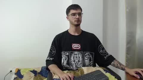 aleex_miller online show from October 4, 7:28 am