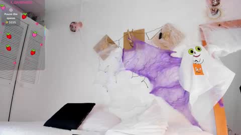 aleexiiaa online show from October 30, 1:45 pm