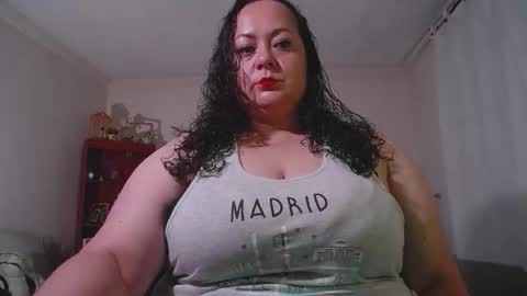 Snapshot of aleia_taylor chatting on September 26, 2:15 am aleia taylor online show from September 26, 2:15 am
