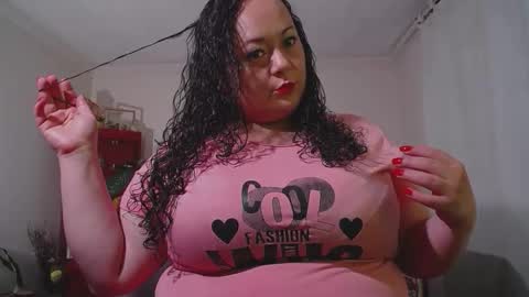 Snapshot of aleia_taylor chatting on October 3, 1:13 am aleia taylor online show from October 3, 1:13 am