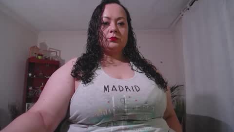 Snapshot of aleia_taylor chatting on October 19, 12:44 am aleia taylor online show from October 19, 12:44 am