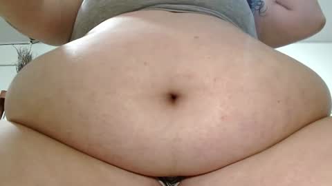 Snapshot of aleia_taylor chatting on August 7, 11:07 pm aleia taylor online show from August 7, 11:07 pm