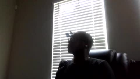 Snapshot of aleisure52 chatting on May 25, 6:25 pm C2C Wanted online show from May 25, 6:25 pm
