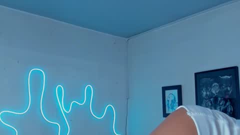 Alejandra online show from January 8, 12:35 am