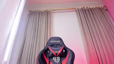 Aleja Hill online show from March 16, 1:22 am