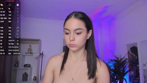 Alejandra online show from February 19, 9:25 pm