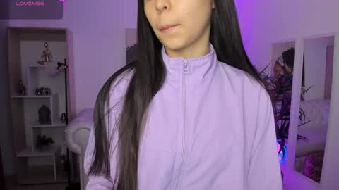 Alejandra online show from March 10, 11:21 am