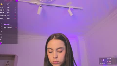 Alejandra online show from April 13, 11:16 am