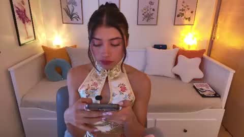 Snapshot of alejandhra chatting on July 11, 12:30 pm Alejandhra online show from July 11, 12:30 pm