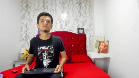 ALEJANDRA JAMES online show from April 6, 11:33 am