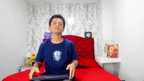 ALEJANDRA JAMES online show from April 10, 12:10 pm