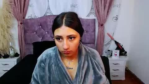 ALEJANDRA online show from November 23, 11:10 am