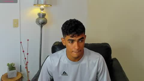 Alejandro williams online show from June 23, 6:39 pm