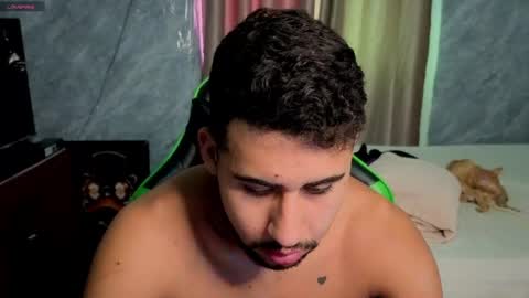 Snapshot of alejandrojf_00 chatting on May 18, 6:58 pm Daiki jack online show from May 18, 6:58 pm