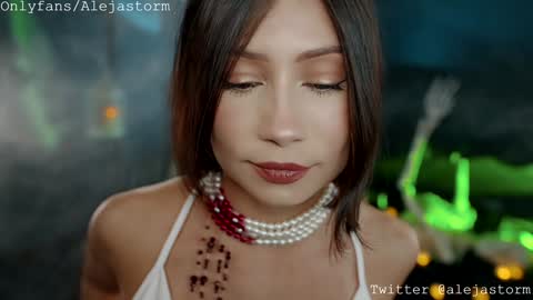 Snapshot of alejastorm chatting on October 26, 2:28 am Alejandra online show from October 26, 2:28 am