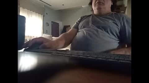 Snapshot of alejito16 chatting on November 2, 1:13 pm alejito16 online show from November 2, 1:13 pm