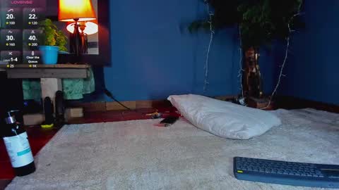 alejo_323__ online show from December 19, 6:56 am