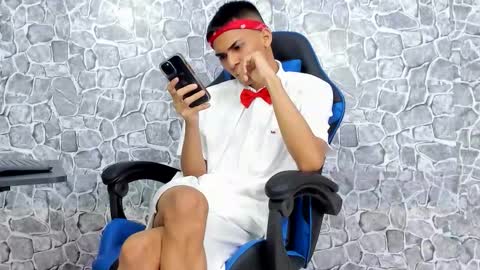 alejo peverell online show from February 14, 8:38 pm