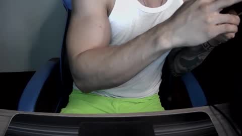 Snapshot of alejoduarte16 chatting on February 9, 1:48 pm alejoduarte16 online show from February 9, 1:48 pm