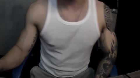 Snapshot of alejoduarte16 chatting on February 12, 7:09 pm alejoduarte16 online show from February 12, 7:09 pm