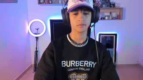 Snapshot of alejoo_storms chatting on November 13, 5:06 am alejo online show from November 13, 5:06 am