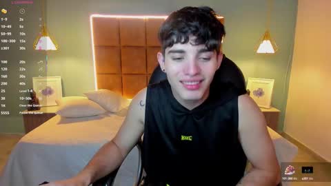 ALejoo Saenz online show from September 24, 11:41 pm